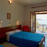 Celia Apart-hotel