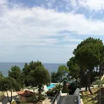 Celia Apart-hotel