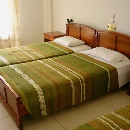 Hotel de apartamente Celia 3*