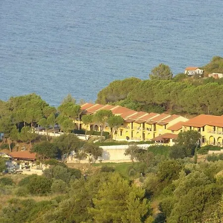 Aparthotel Celia Vasilikí