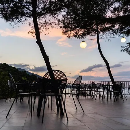 Aparthotel Celia Vasilikí